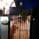Tsanta House 度假居